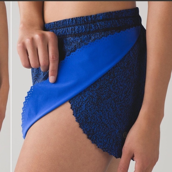 Lululemon Hit It Short Cerulean Blue size 4 - Picture 2 of 13